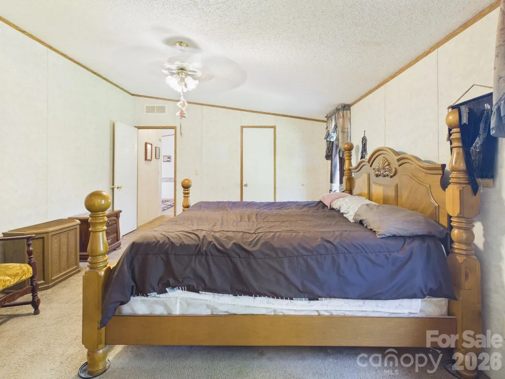 51 Fred Jolly Lane Taylorsville, NC 28681