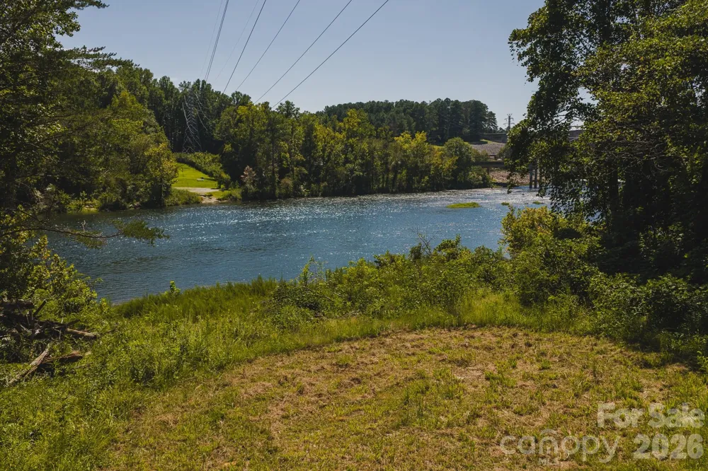 51 Fred Jolly Lane Taylorsville, NC 28681