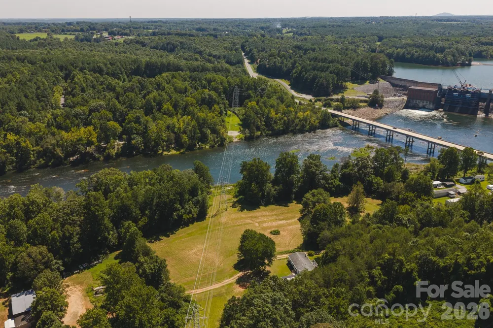 51 Fred Jolly Lane Taylorsville, NC 28681