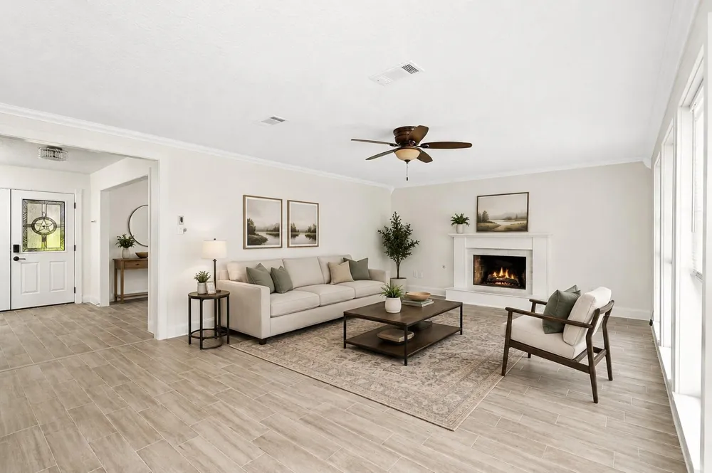 560 Landfall Lane Conroe, TX 77302