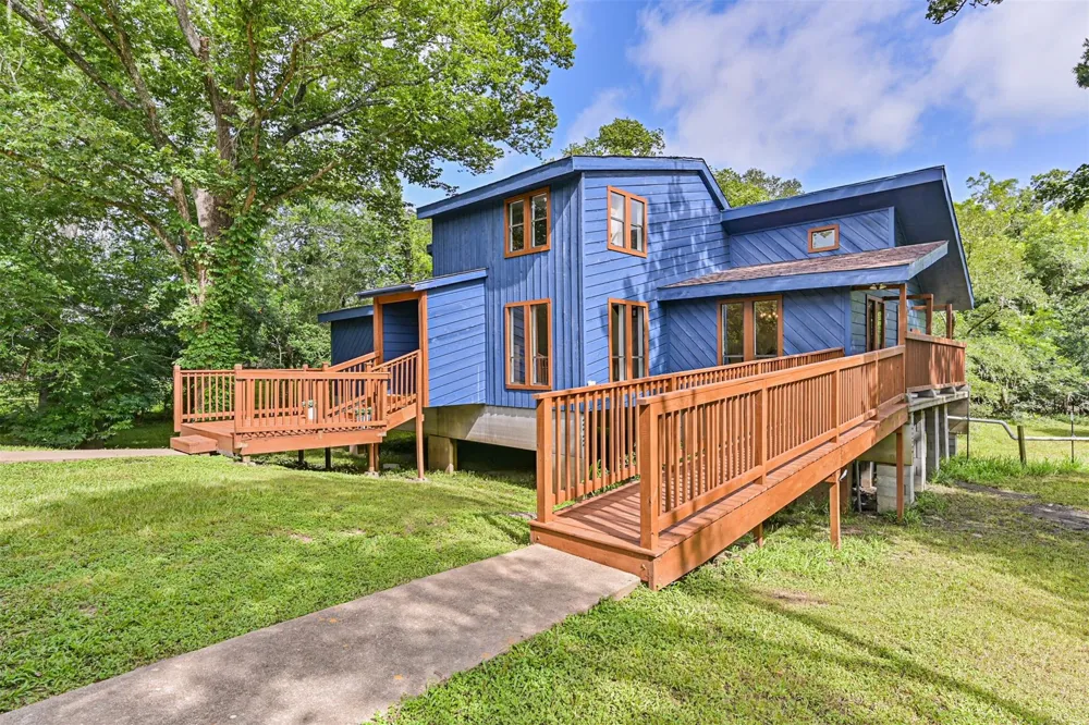 7445 Cobbs Oak Lane Rosharon, TX 77583