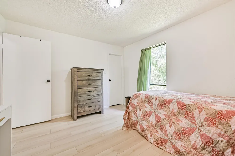 7445 Cobbs Oak Lane Rosharon, TX 77583
