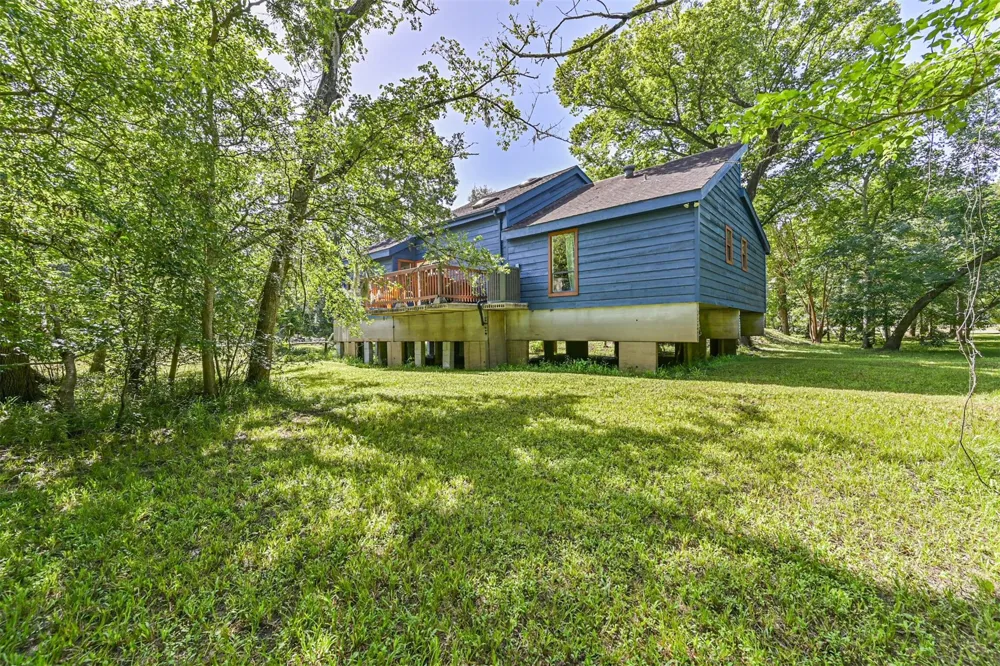 7445 Cobbs Oak Lane Rosharon, TX 77583