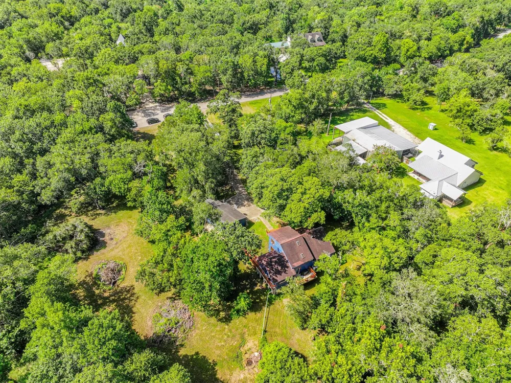 7445 Cobbs Oak Lane Rosharon, TX 77583