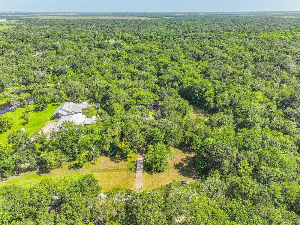 7445 Cobbs Oak Lane Rosharon, TX 77583