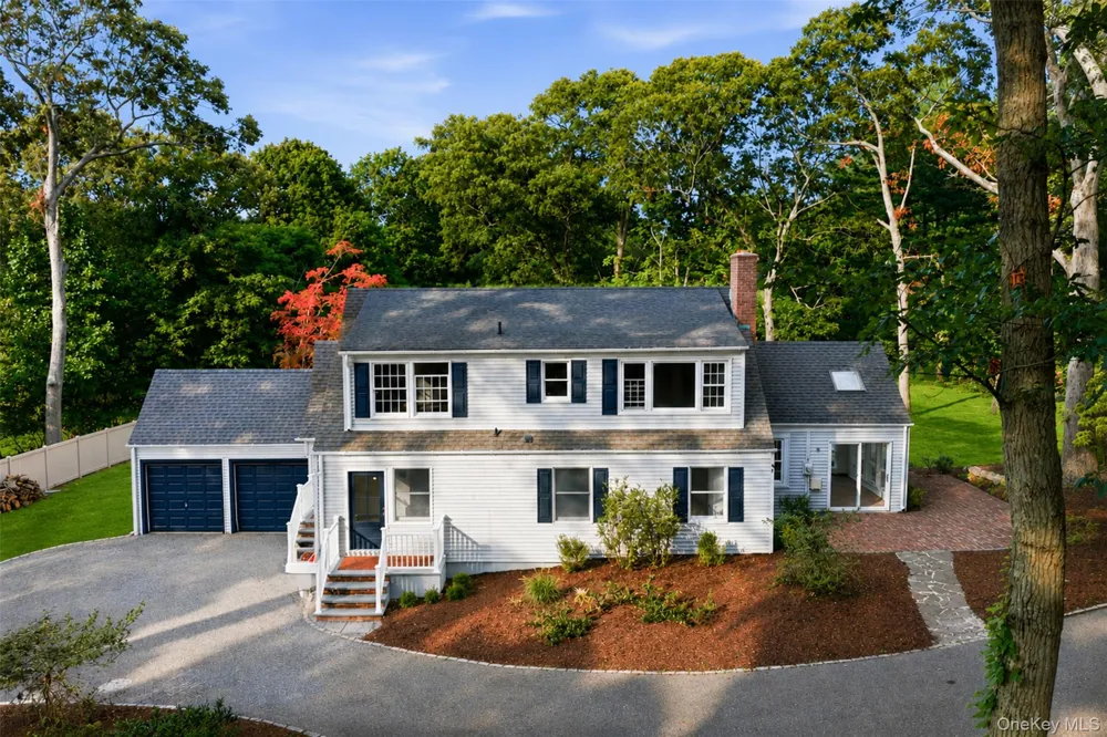 34 Old Field Road Setauket, NY 11733