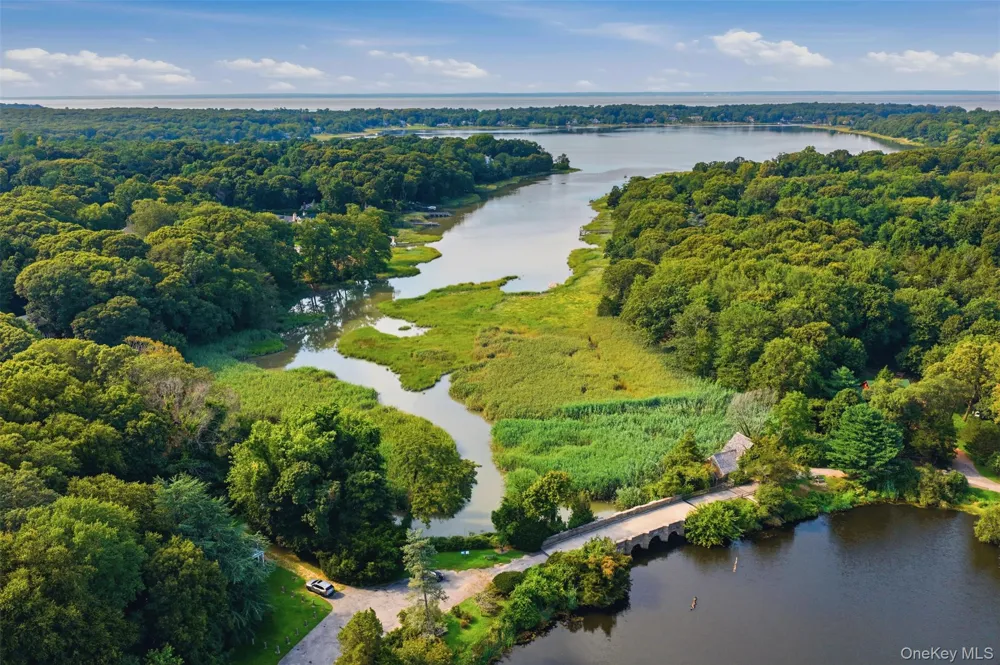 34 Old Field Road Setauket, NY 11733
