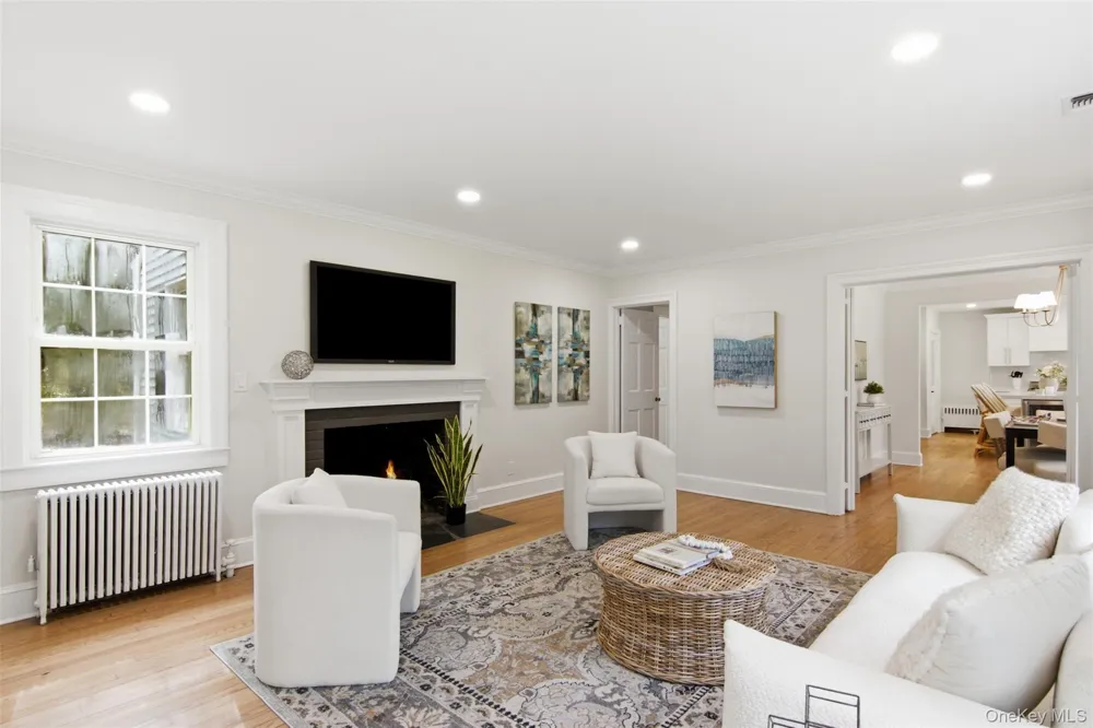 34 Old Field Road Setauket, NY 11733