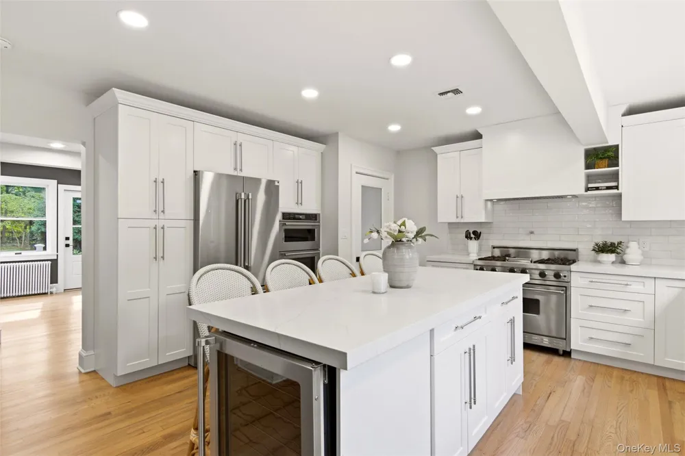 34 Old Field Road Setauket, NY 11733