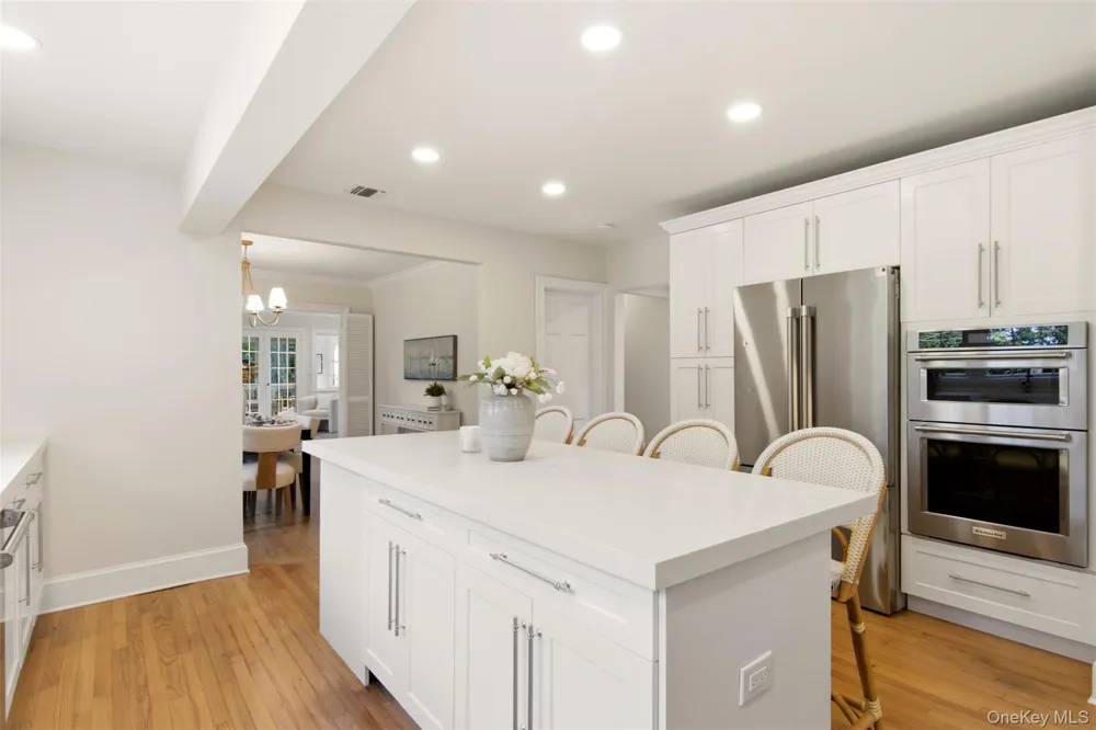 34 Old Field Road Setauket, NY 11733
