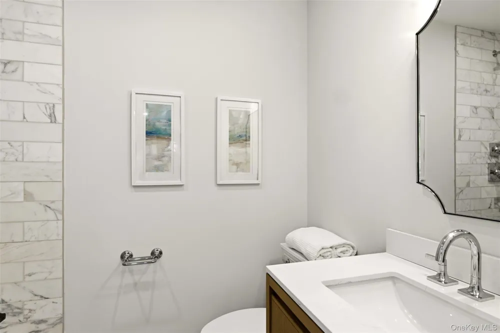 34 Old Field Road Setauket, NY 11733