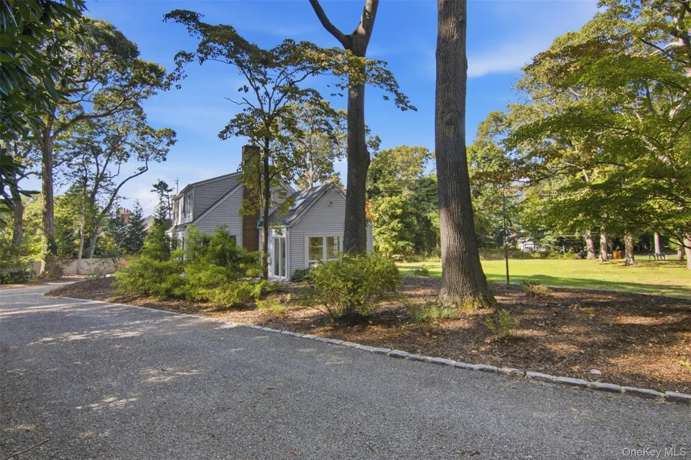 34 Old Field Road Setauket, NY 11733
