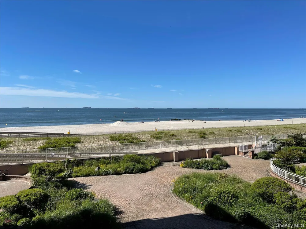 830 Shore Road #3E Long Beach, NY 11561