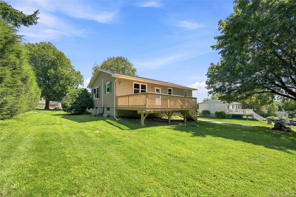 65 Fairmont Road Mahopac, NY 10541