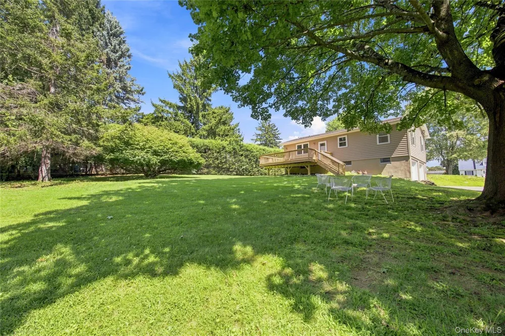65 Fairmont Road Mahopac, NY 10541