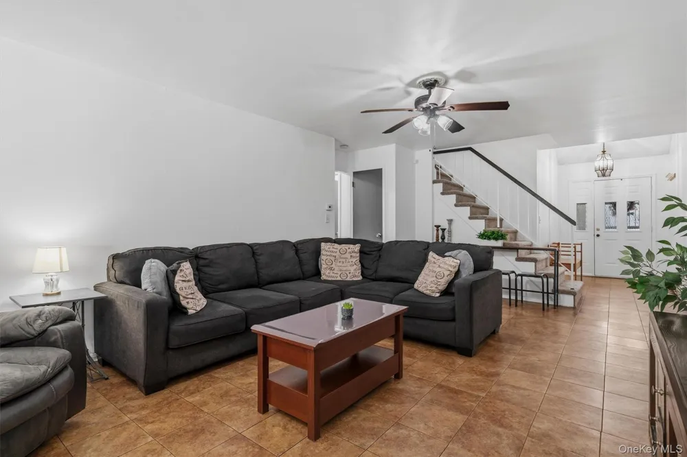 190 Country Club Drive Florida, NY 10921