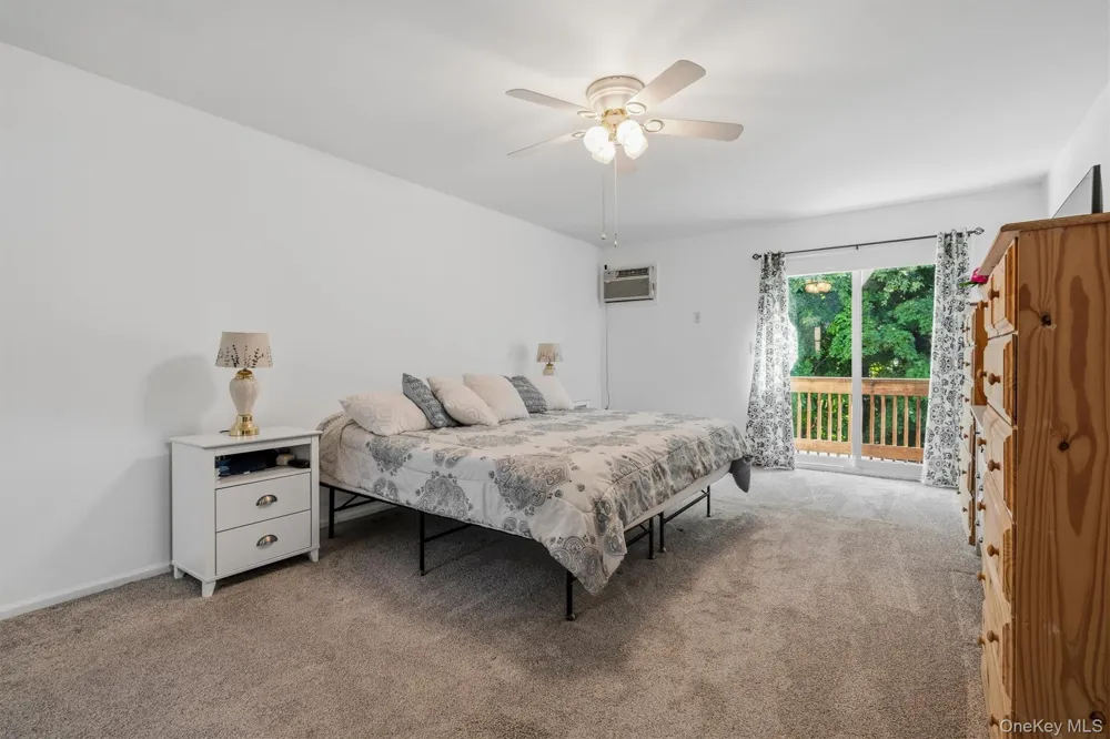 190 Country Club Drive Florida, NY 10921