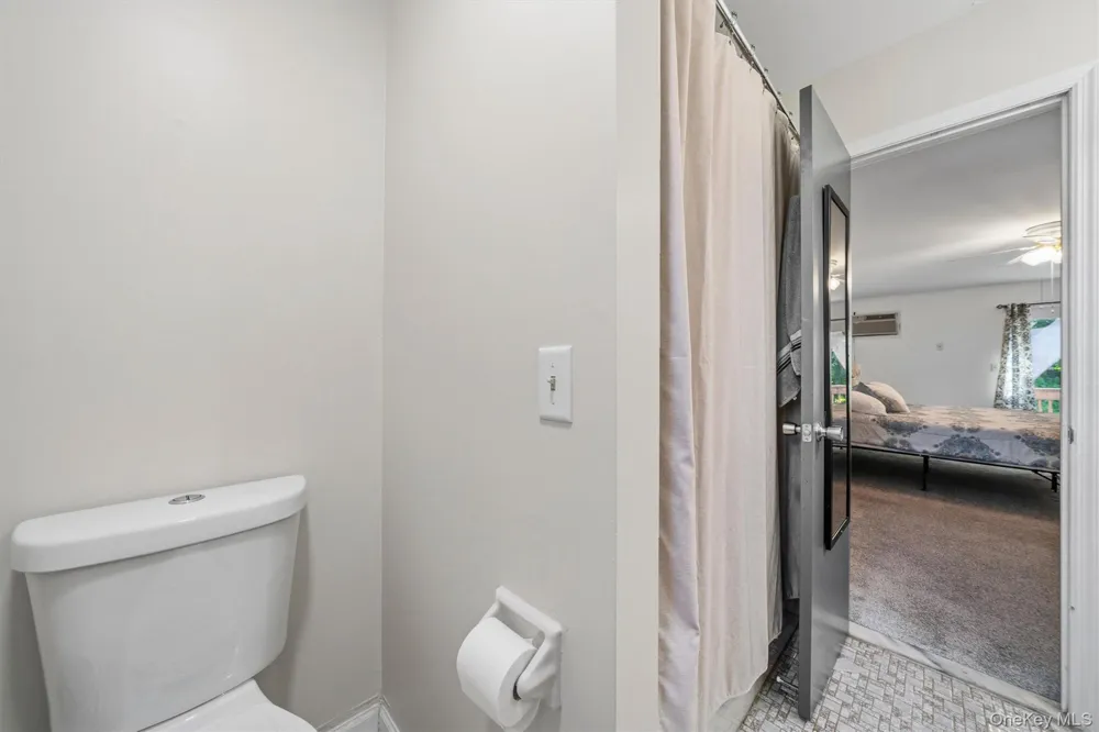 190 Country Club Drive Florida, NY 10921