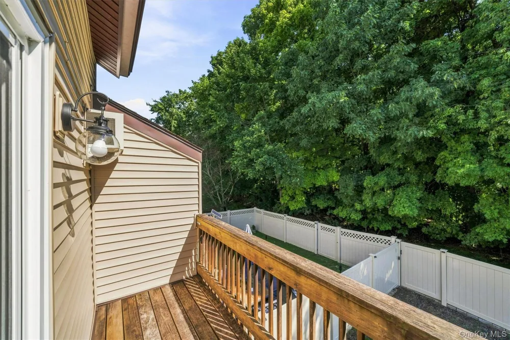 190 Country Club Drive Florida, NY 10921