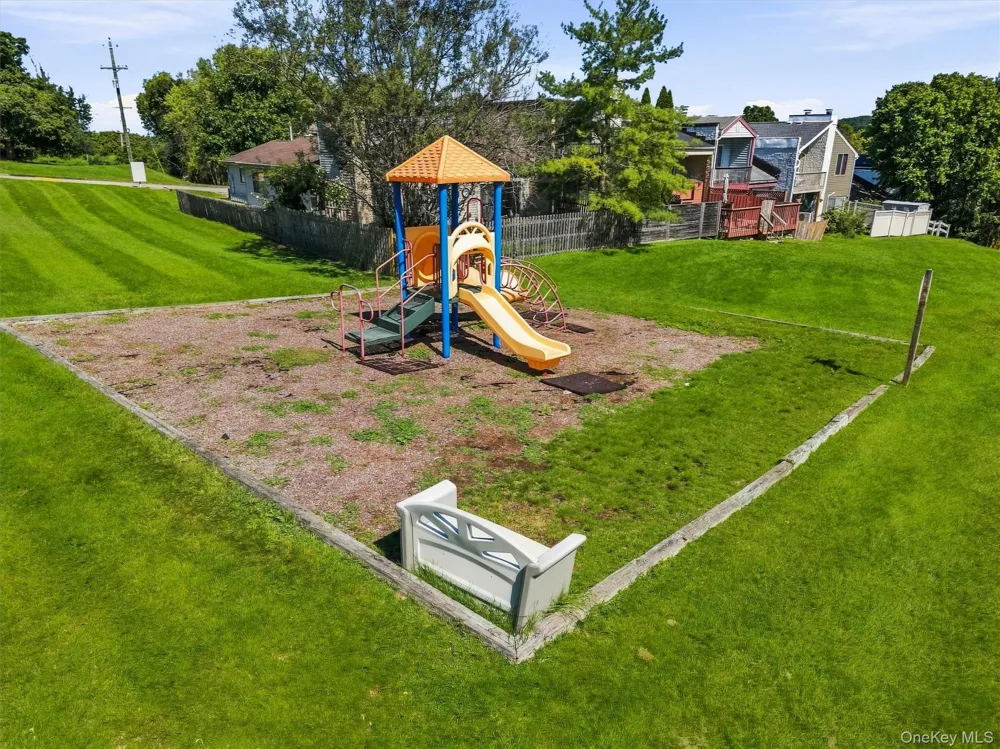 190 Country Club Drive Florida, NY 10921