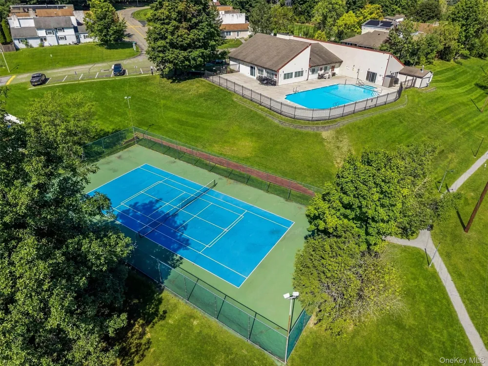190 Country Club Drive Florida, NY 10921