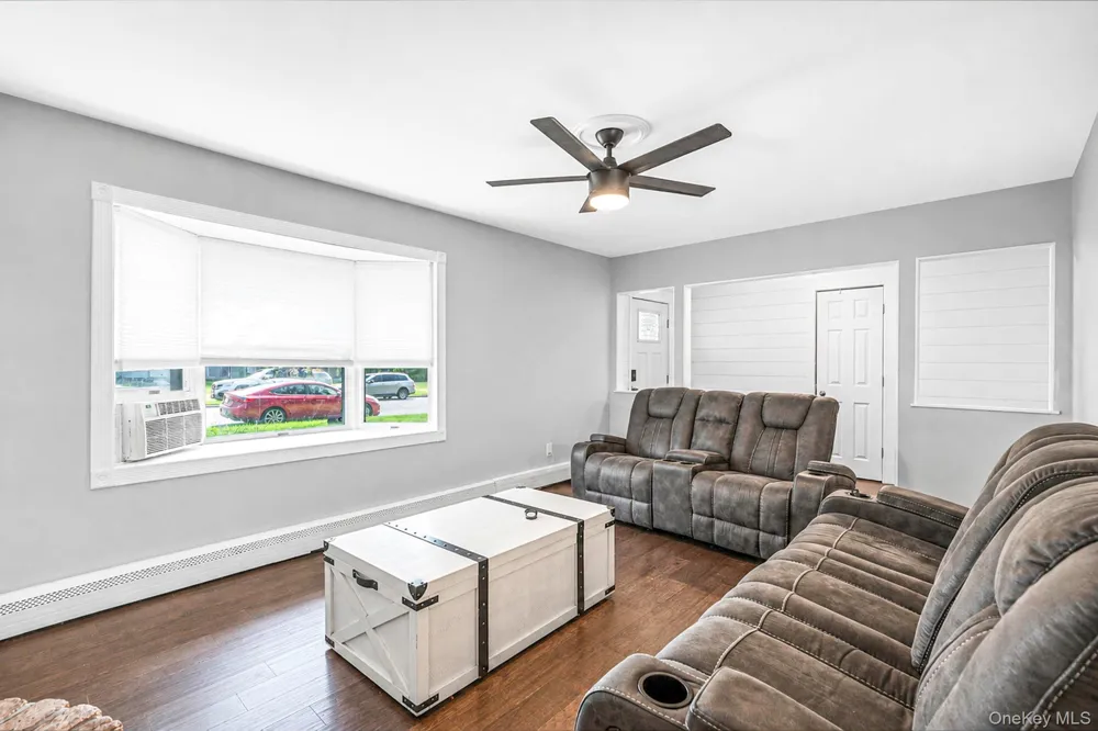 30 Ashland Street Mount Sinai, NY 11766