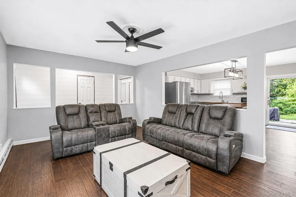 30 Ashland Street Mount Sinai, NY 11766
