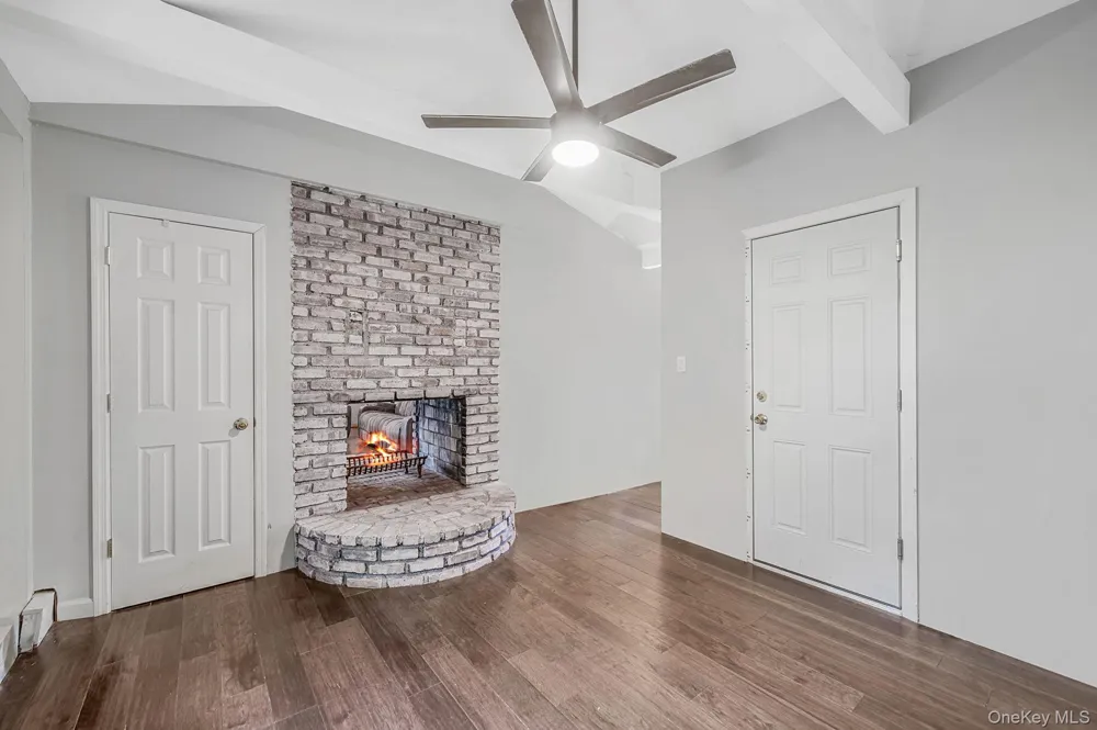 30 Ashland Street Mount Sinai, NY 11766
