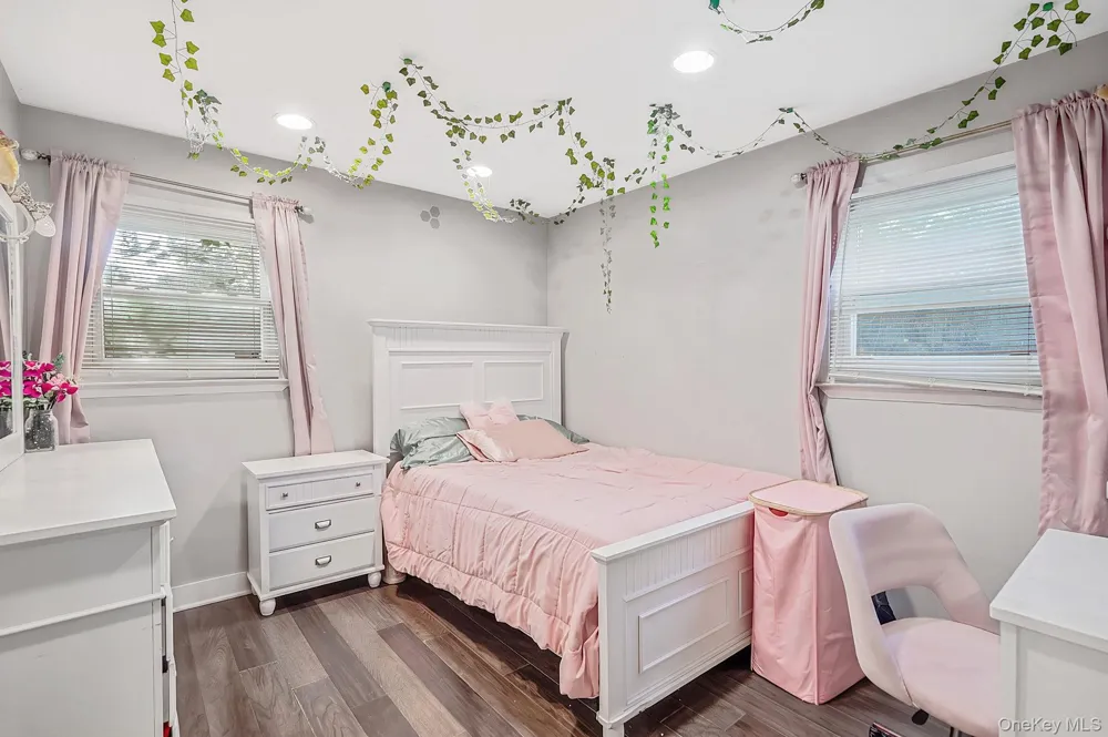30 Ashland Street Mount Sinai, NY 11766