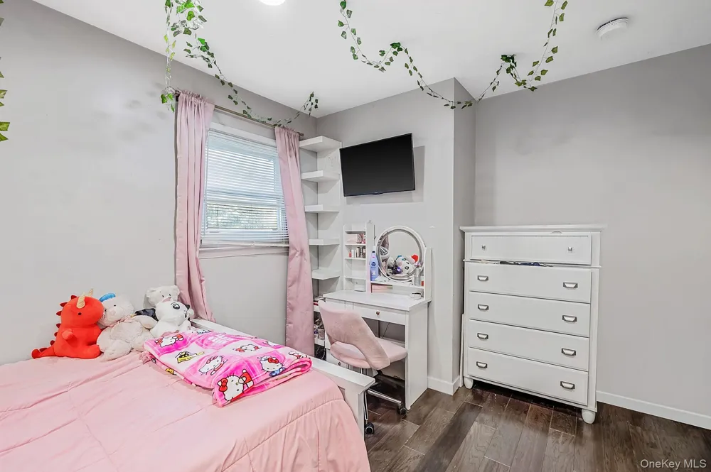 30 Ashland Street Mount Sinai, NY 11766