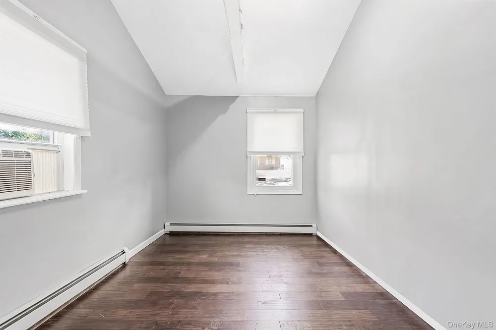 30 Ashland Street Mount Sinai, NY 11766