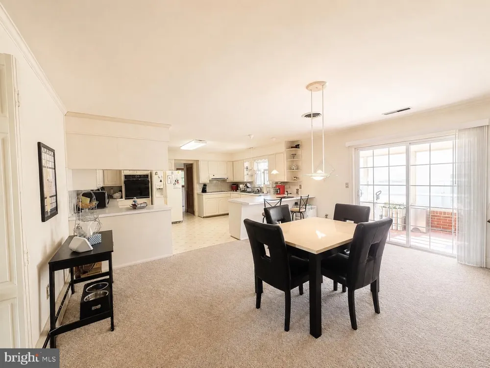 16 BUENA VISTA AVENUE Cambridge, MD 21613