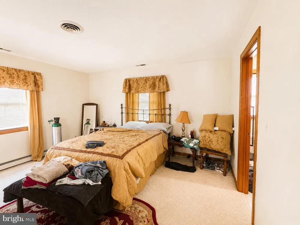 16 BUENA VISTA AVENUE Cambridge, MD 21613