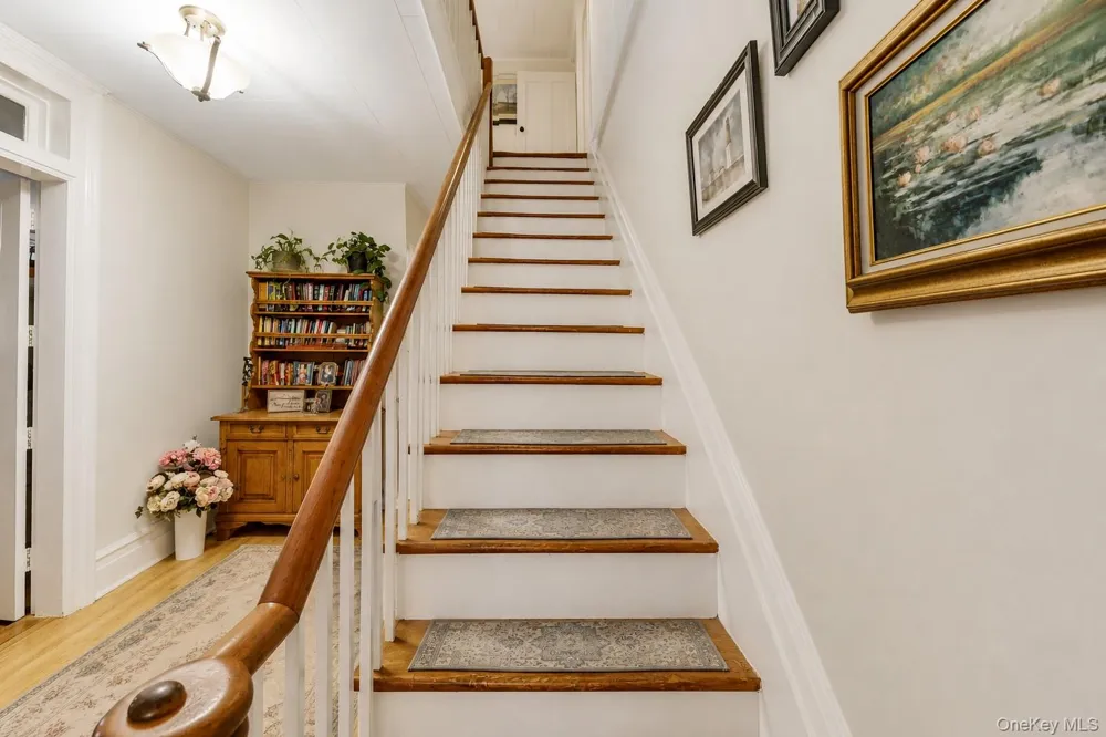 6 Old Dominion Road Blooming Grove, NY 10914
