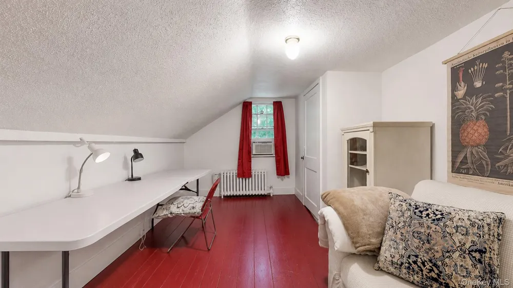 6 Old Dominion Road Blooming Grove, NY 10914