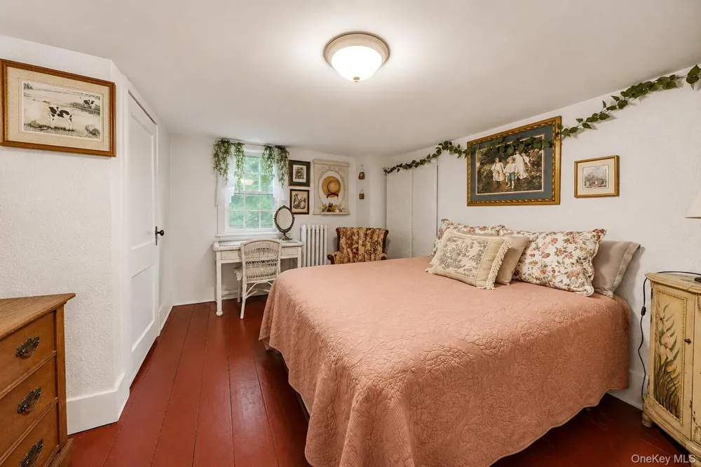 6 Old Dominion Road Blooming Grove, NY 10914