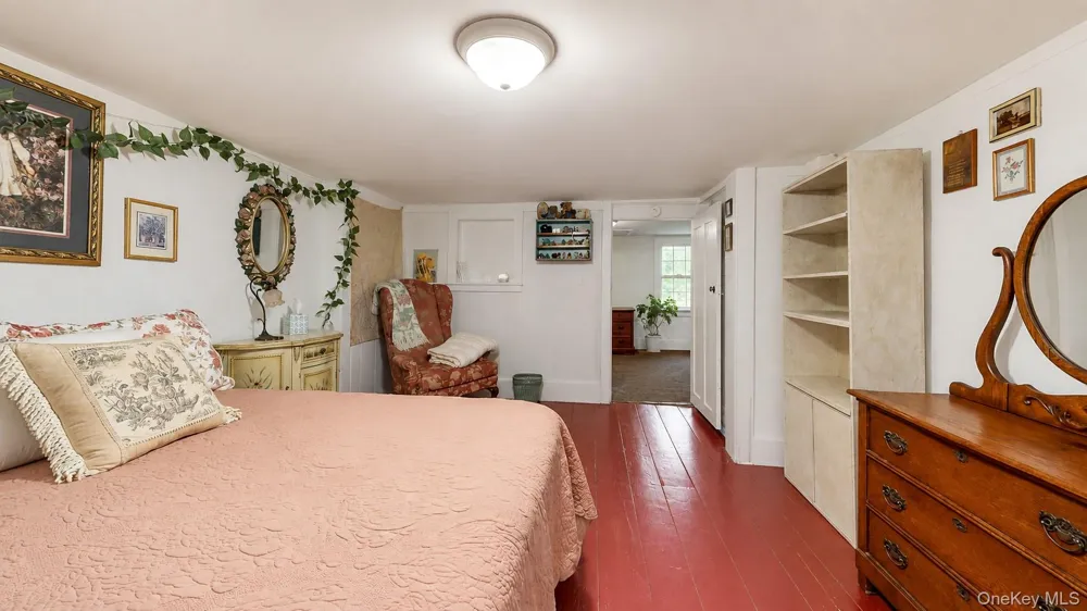 6 Old Dominion Road Blooming Grove, NY 10914