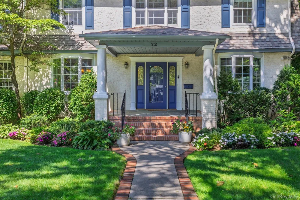 72 Broadway Rockville Centre, NY 11570