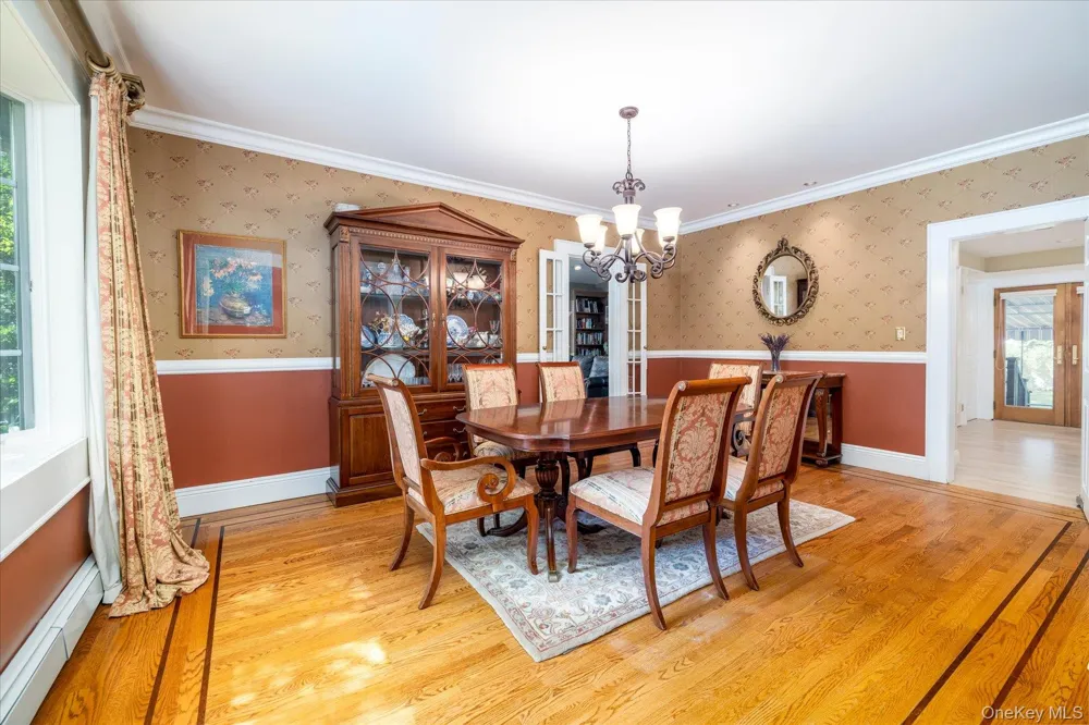 72 Broadway Rockville Centre, NY 11570