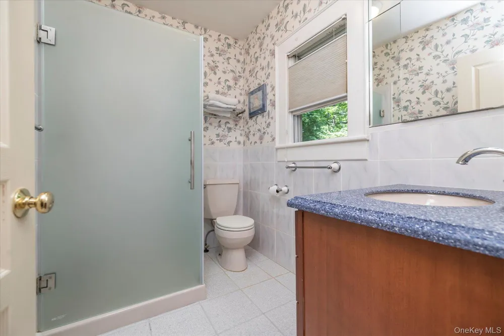 72 Broadway Rockville Centre, NY 11570