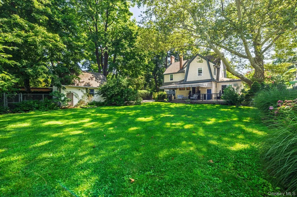72 Broadway Rockville Centre, NY 11570