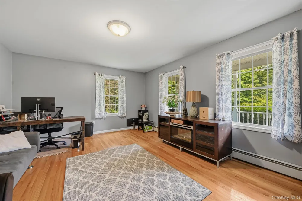 25 Mitchell Lane Westtown, NY 10998