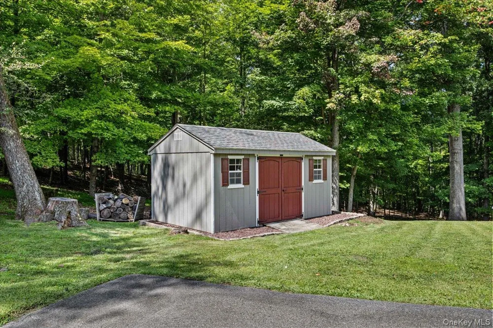 83 Whitford Road Westtown, NY 10998