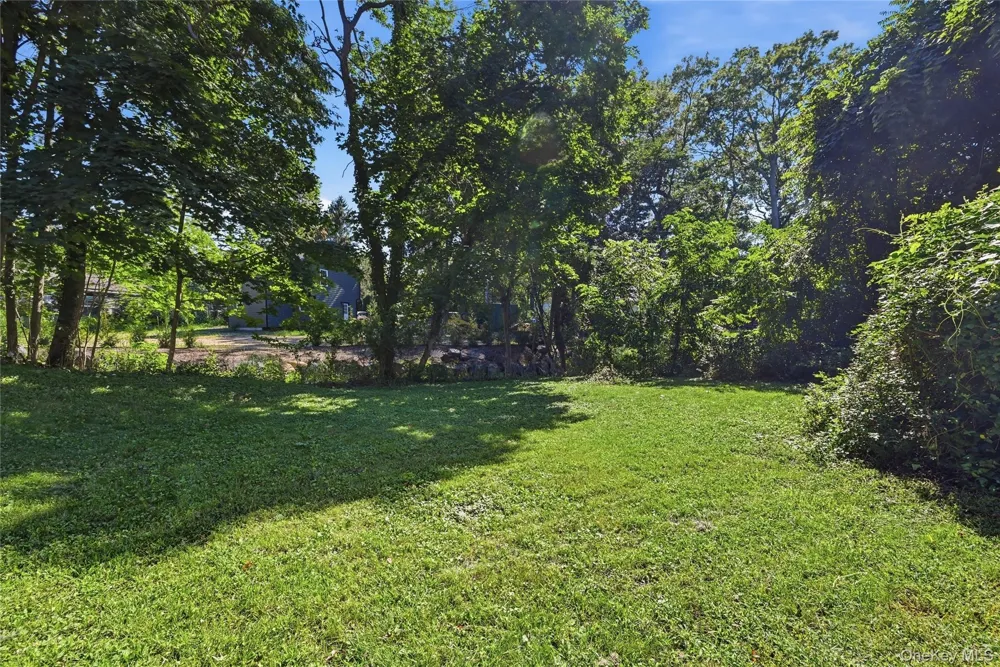 64 Satinwood Road Rocky Point, NY 11778