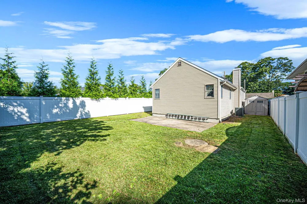 256 Deer Road Ronkonkoma, NY 11779