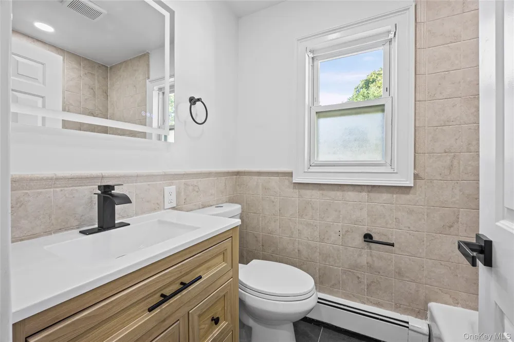 843 Jerusalem Avenue Merrick, NY 11566