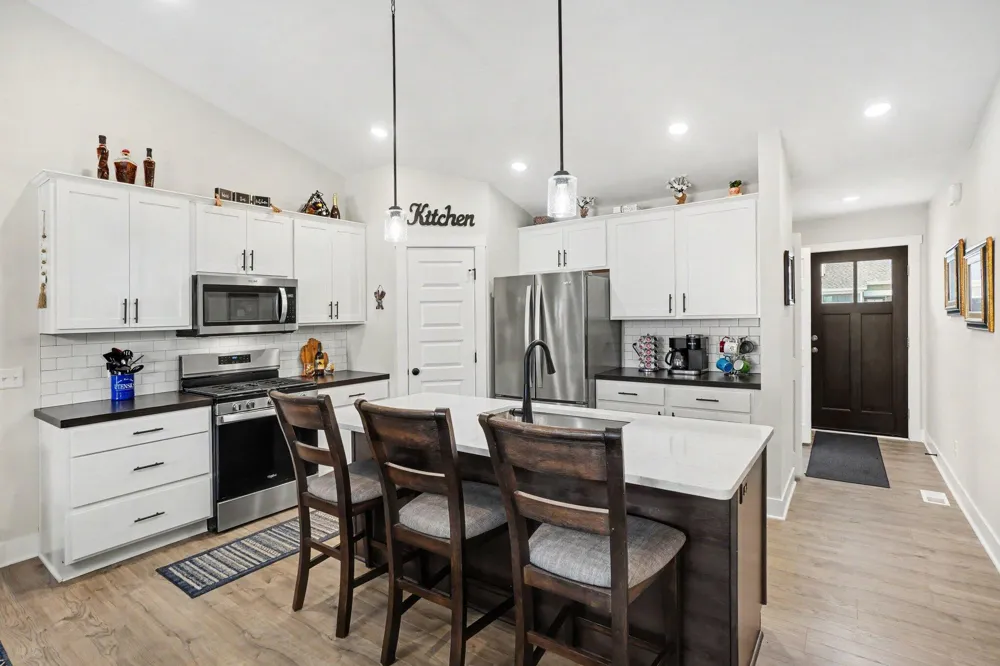 11567 Norfolk Drive #53 Allendale, MI 49401