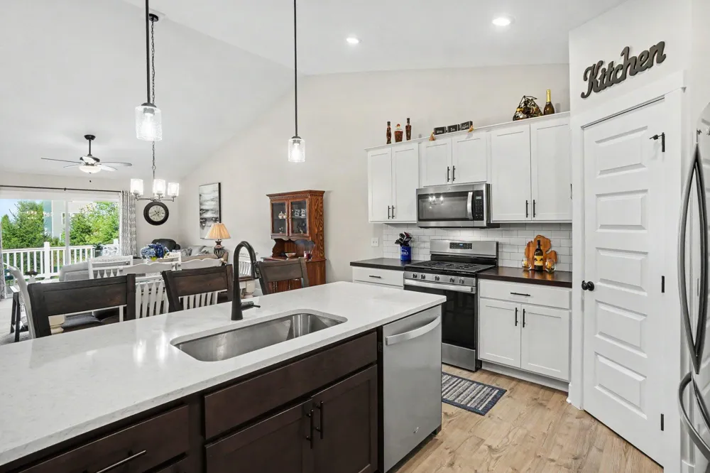 11567 Norfolk Drive #53 Allendale, MI 49401