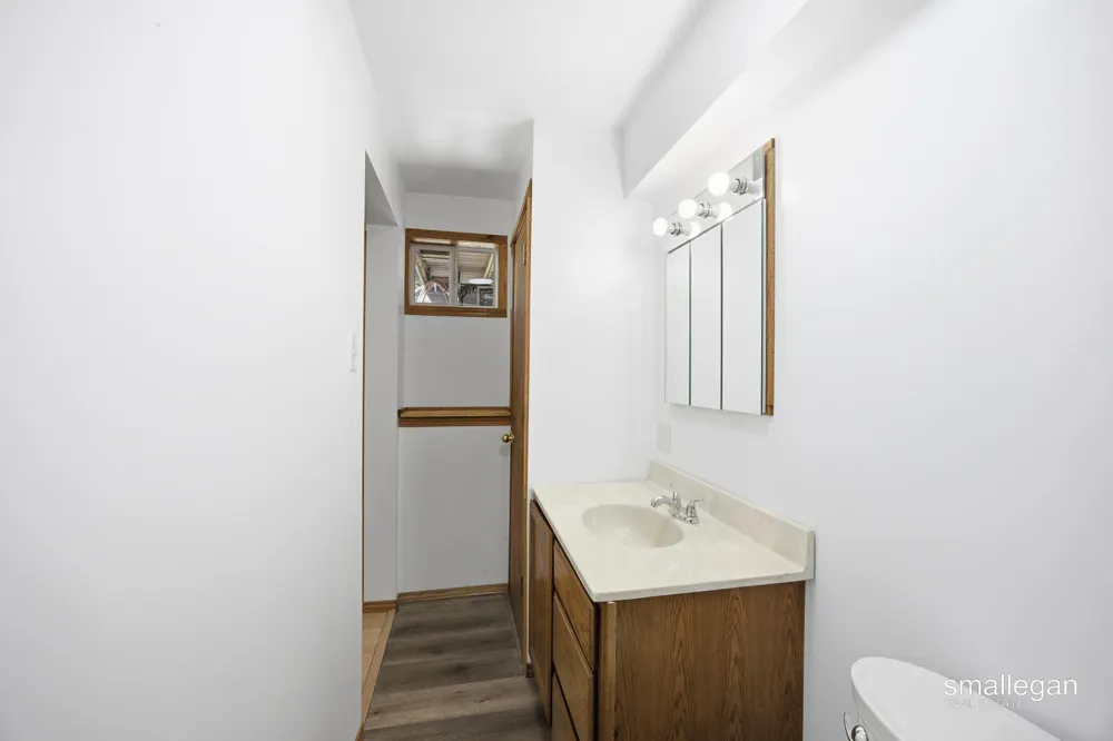 8165 Alpine Avenue NW Sparta, MI 49345