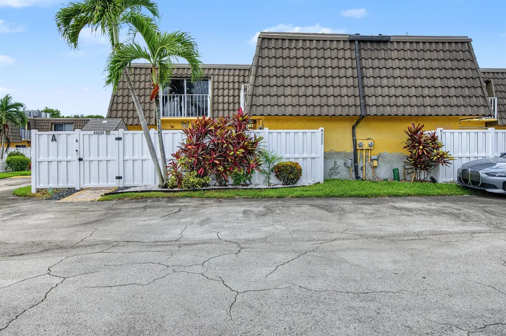 22232 Boca Rancho Drive #A Boca Raton, FL 33428